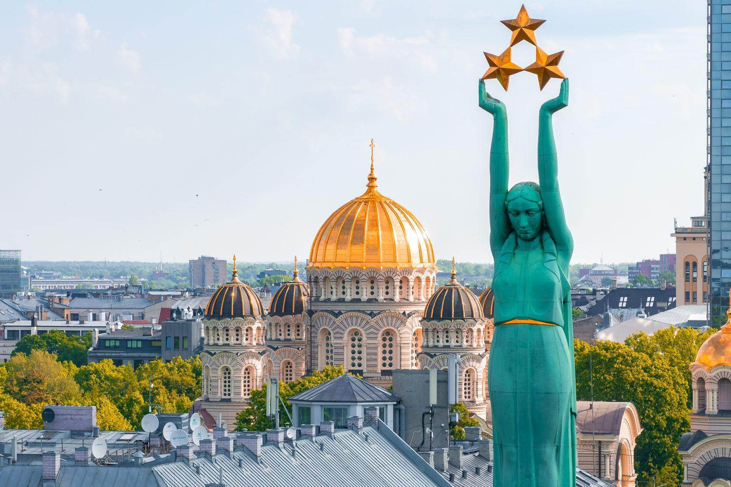 A permanent resident card in Latvia provides rights