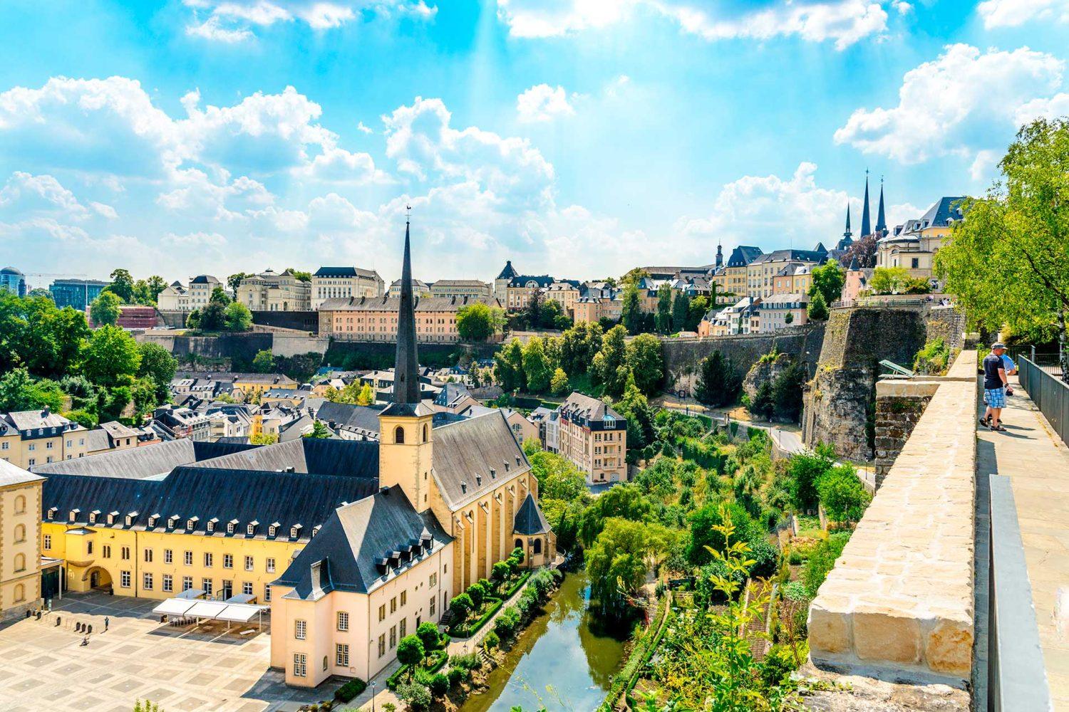 Find out how to move to Luxembourg