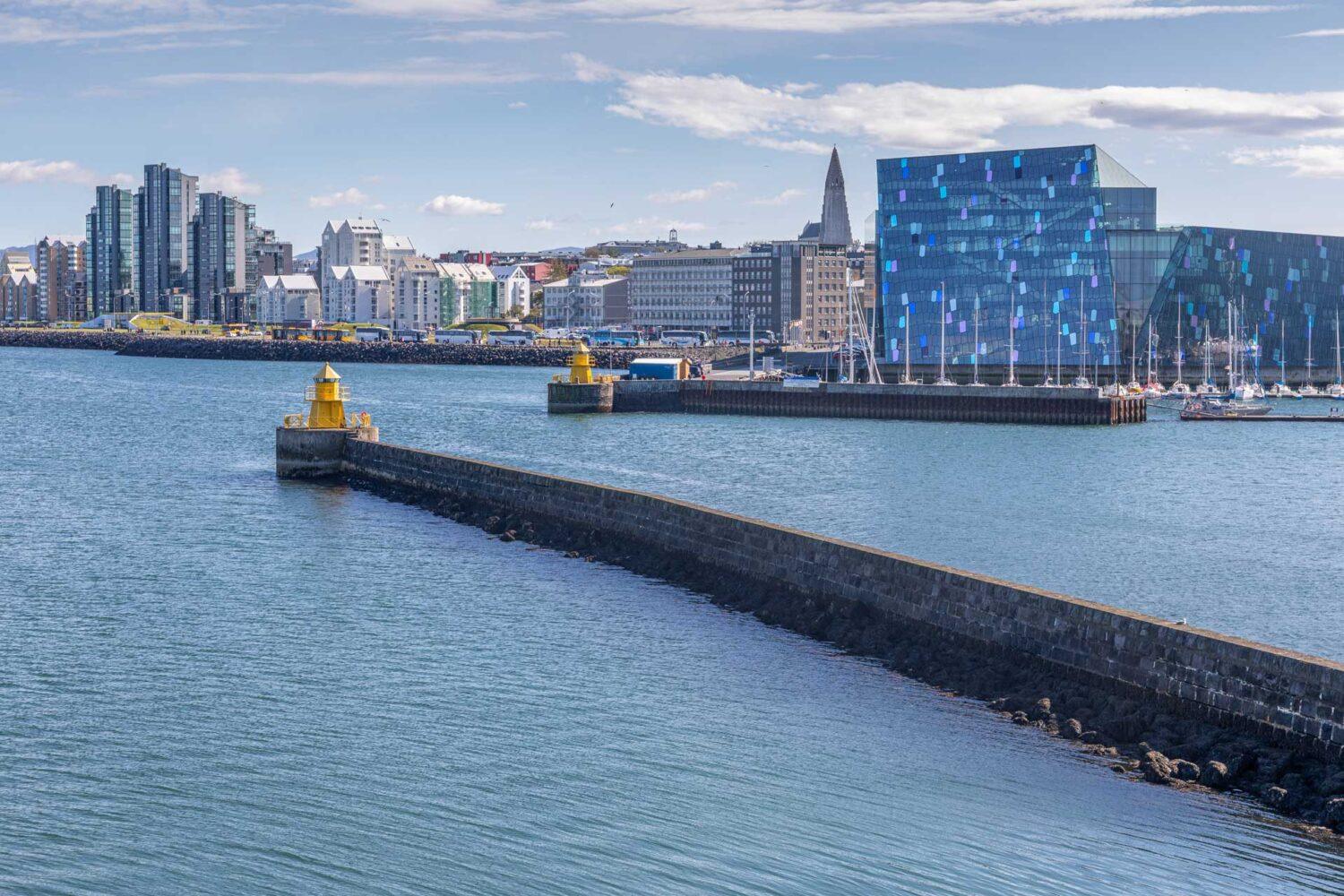 Permanent residence in Iceland is a legal status